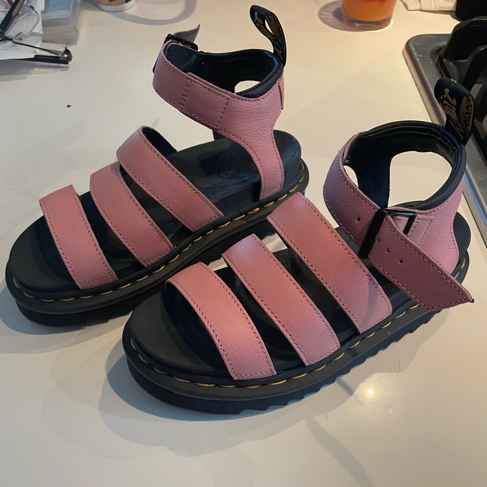 Dr martens pink platform sandals Airwair